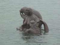<h5>Nuuk</h5><p>Minik Hansen har taget dette smukke billede af skulpturen "Havets Moder" ved Kolonihavnen i Nuuk. Copyright Minik Hansen</p>