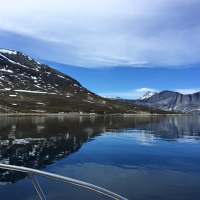 <h5>Nuuk</h5><p>© Asii Chemnitz Narup. Asii har taget dette smukke billede på en sejltur. Den grønlandske natur har vist sig fra sin smukkeste side.</p>